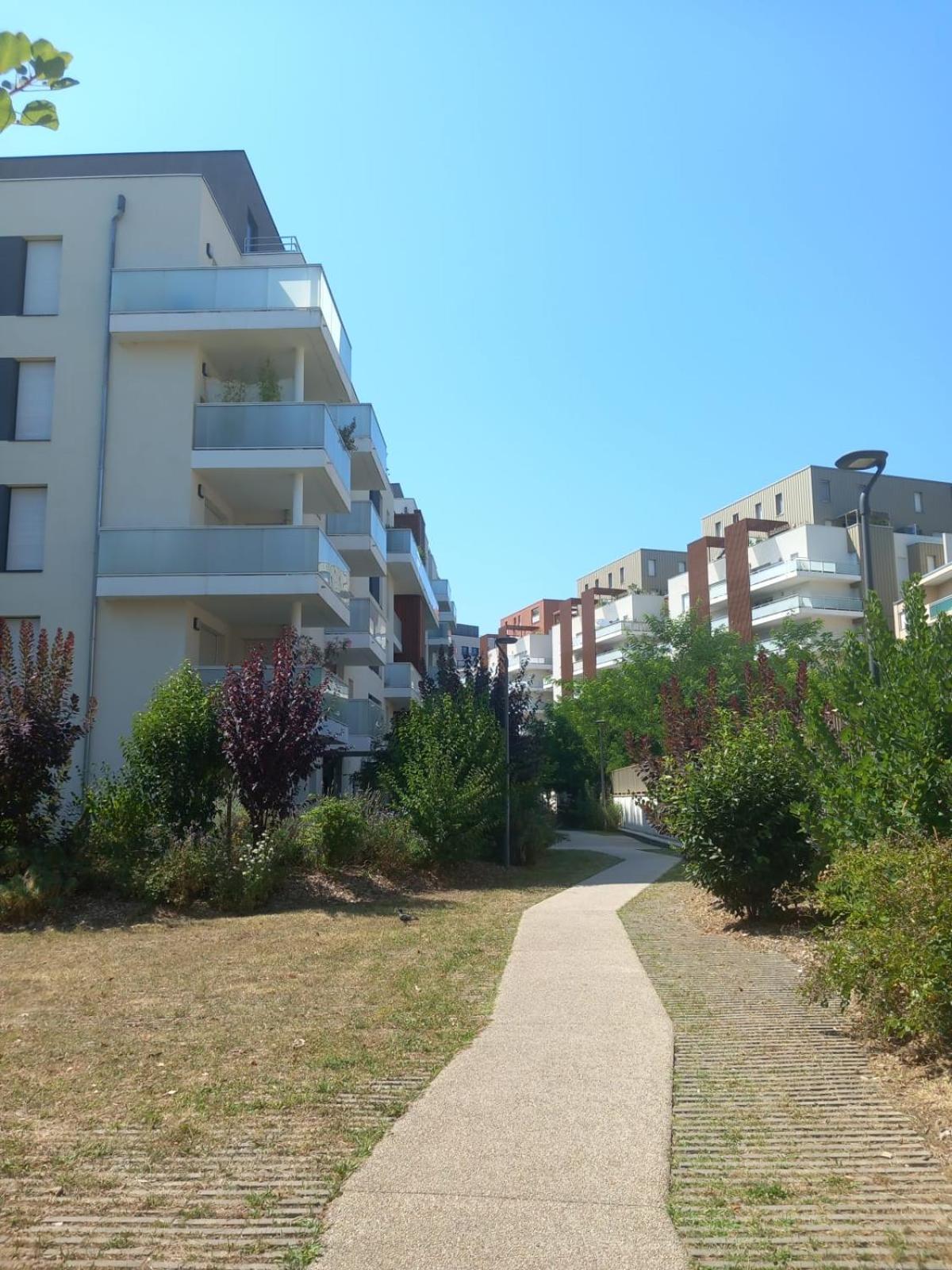 69A - Cosy Studio Ideally Located Lyon Gerland מראה חיצוני תמונה