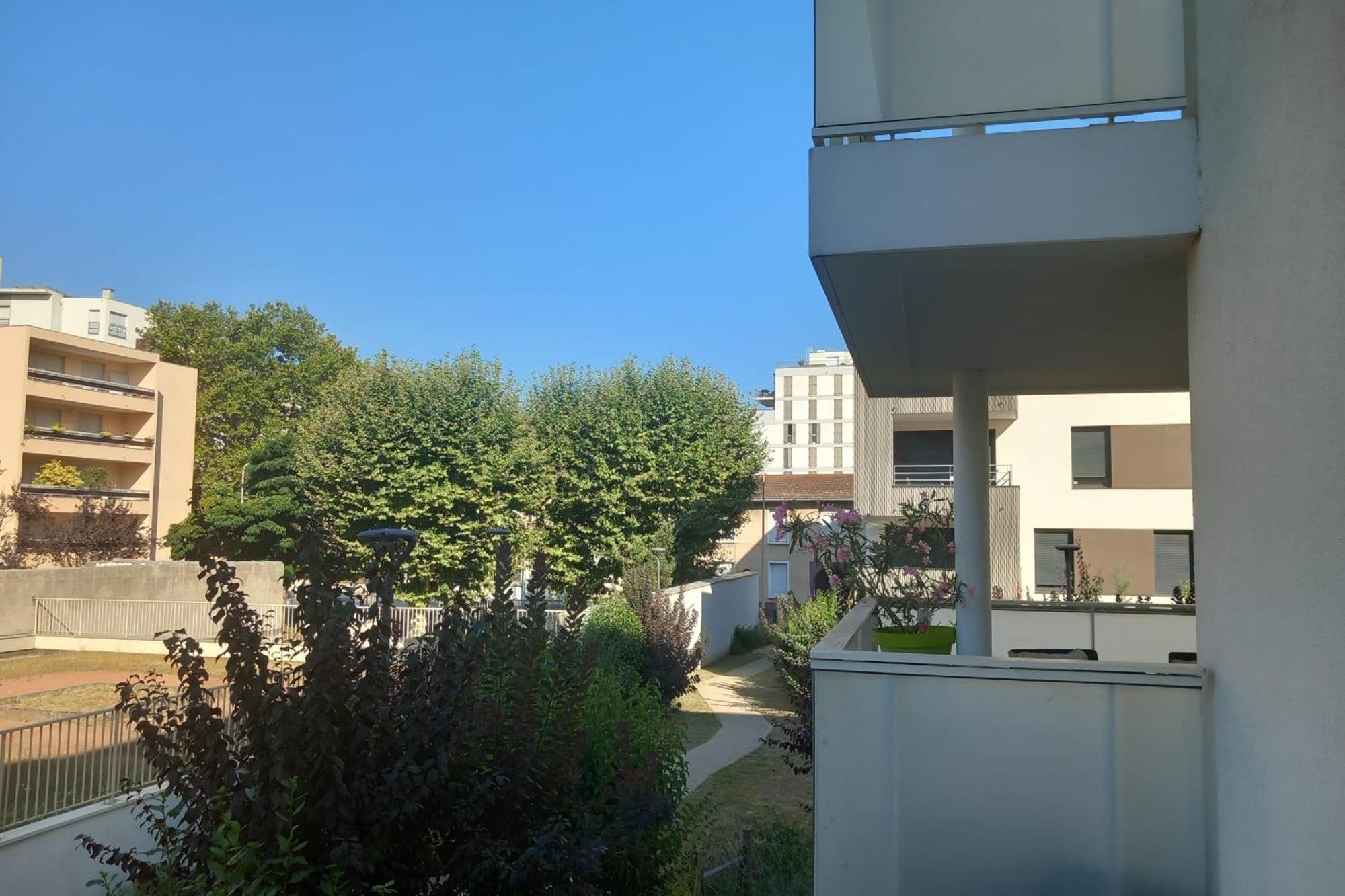 69A - Cosy Studio Ideally Located Lyon Gerland מראה חיצוני תמונה